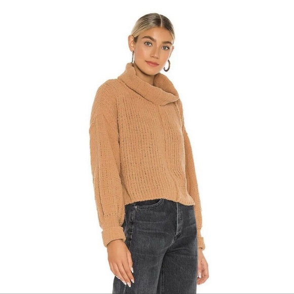 Free People Pullover in Camel - Picture 3 of 9